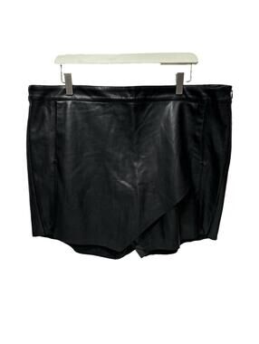Womens Asymmetric Leather Mini Skirt w Built in Shorts, Designer JunaRose, Large